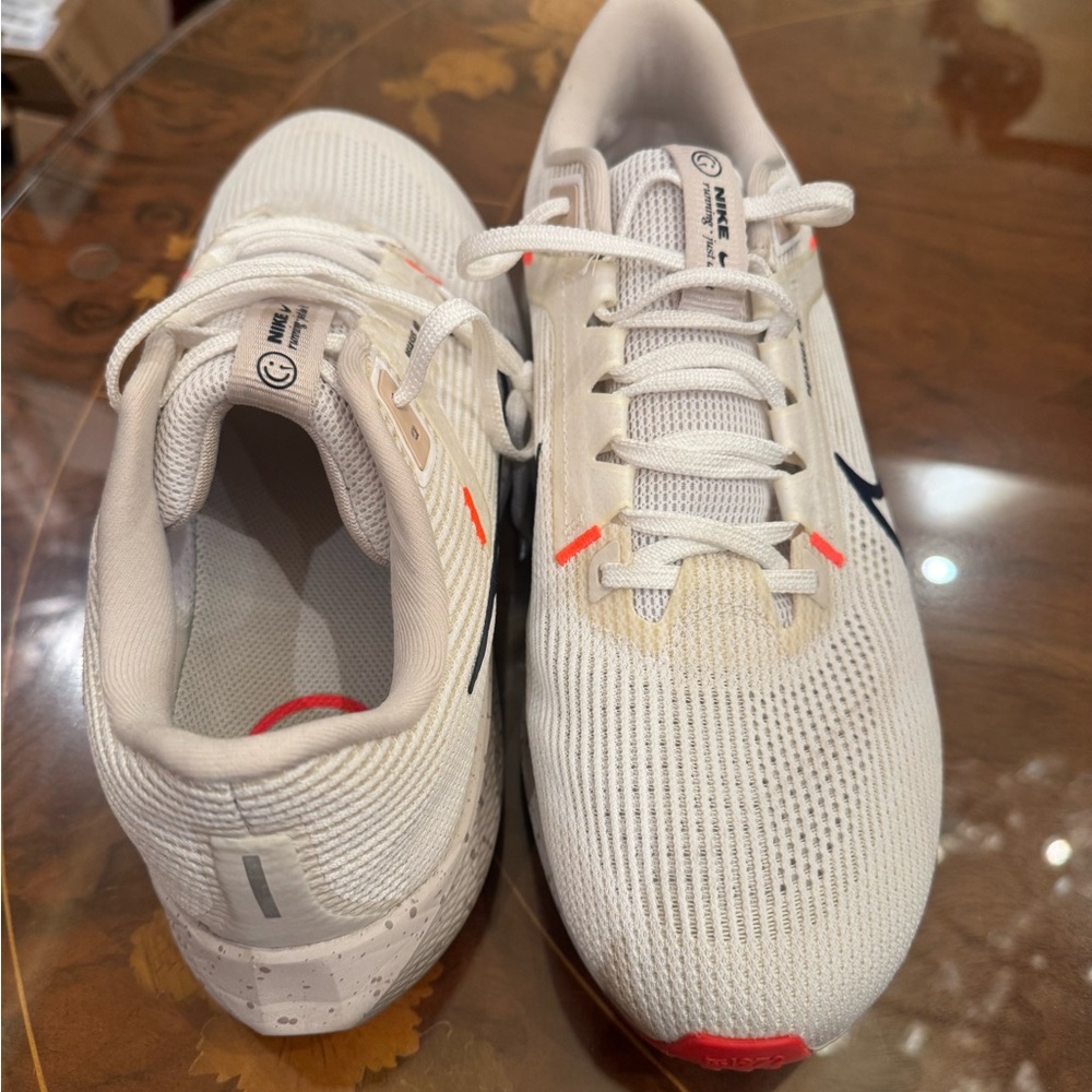 Nike Pegasus 40 Men's Road Running Shoes sneakers Sz 11.0 - Picture 12 of 16
